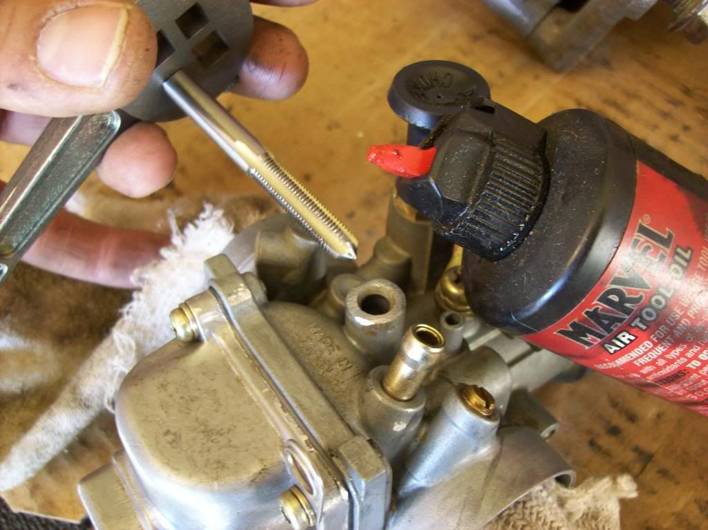 Aftermarket Carburetor Cap and Idle Screw Install