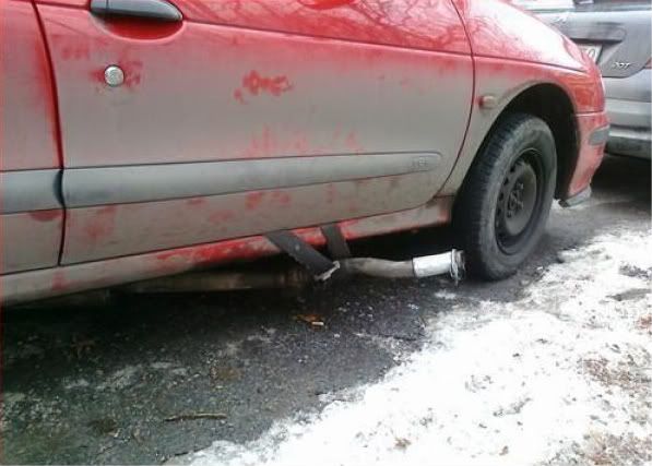 http://i846.photobucket.com/albums/ab30/FoxyHonda/22.jpg