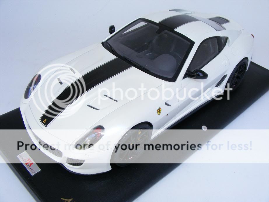 18 MR Ferrari 599 GTO Pearl White / Black lmtd 20 pcs  